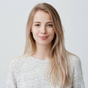 Lena H.